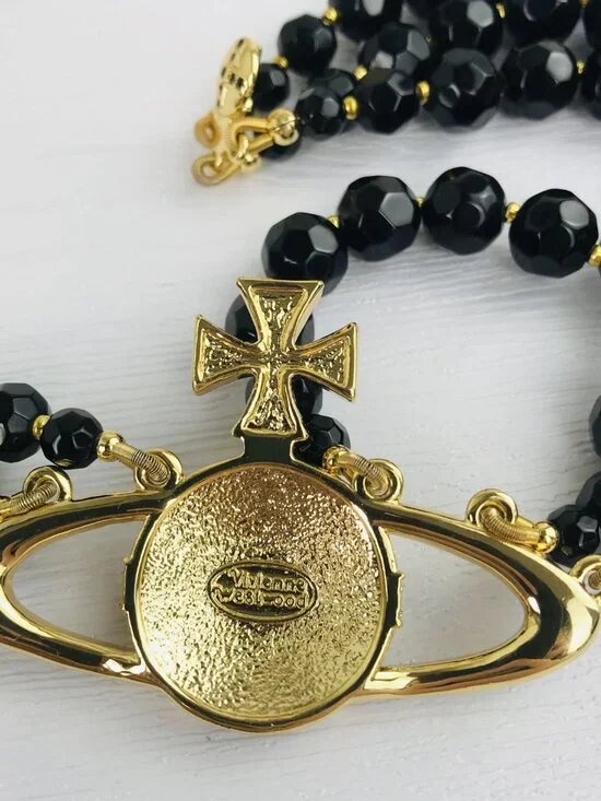 NEW Vivienne Westwood Three Row Pearl Bas Relief Choker in Black - Picture 9 of 12